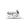 A silver charm with the word "love" written in script, featuring a heart shape in the center of the word. Voir les images du produit