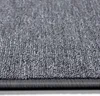A close-up, angled view of a grey carpet with a ribbed texture. Anteprima dell’immagine prodotto