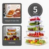 A collage showing glass food containers being used in an oven and a refrigerator, with a stack of filled containers on the right. Anteprima dell’immagine prodotto