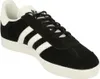 A studio shot of a single Adidas Gazelle sneaker. Produktbild-Vorschau
