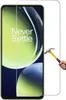 A screen protector for a smartphone is shown with a hammer about to strike it, demonstrating its durability. Produktbild-Vorschau