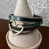 Mehrlagiges Lederarmband mit einem Boho-Herz in Grün Produktbild-Vorschau 3
