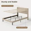 Diagram showing the construction of a bed frame with labels highlighting its sturdy and stable features. Náhľad obrázku produktu