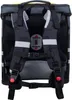 The back of a backpack with adjustable straps and padding. Voir les images du produit