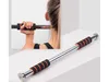 A pull-up bar is shown with a close-up inset of a hand gripping it. Náhľad obrázku produktu