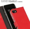Selencia Genuine Leather Bookcase dla Apple iPhone SE (2022 Podgląd zdjęcia produktu 4