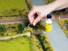 NOCH® Hin- & Weg-Kleber, wasserlöslicher Modellbau Kleber, Produktbild-Vorschau 4