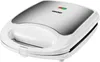 Der Unold Sandwich-Toaster Quadro ist ein weißer und silberner elektrischer Sandwichmaker mit geschl Produktbild-Vorschau