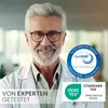 A man in a lab coat smiles at the camera, with certifications and text overlays. Anteprima dell’immagine prodotto