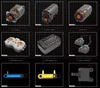 A collage of various electronic components and accessories, likely for a building block toy set. Voir les images du produit