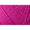 A close-up of pink yarn. Produktbild-Vorschau