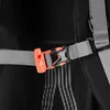 A close-up of a backpack buckle and strap. Anteprima dell’immagine prodotto