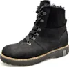 A black leather boot with fur lining and laces, shown against a white background. Anteprima dell’immagine prodotto