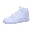 Chaussures à lacets Nike EUR 42,5 Voir les images du produit 38