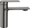 A studio shot of a single bathroom faucet. Anteprima dell’immagine prodotto