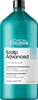 A studio shot of a large bottle of L'Oréal Professionnel shampoo. Produktbild-Vorschau