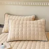 Přehoz na postel 230x250 cm se 2 povlaky na polštáře 50x70 Náhled obrázku produktu 9