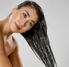 Bumble and bumble. Bb. Hairdresser's Invisible Oil Mask Voir les images du produit 11