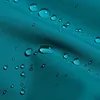 Türkisfarbener Stoff mit wasserabweisender Oberfläche und Wassertropfen Voir les images du produit