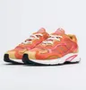 A pair of Adidas Temper Run sneakers are displayed against a white background. Produktbild-Vorschau