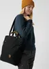 Fjällräven Femme Sac à main / sac à dos Totepack No.1 Noir Voir les images du produit 14