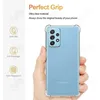 A hand holding a transparent phone case over a light blue smartphone. Produktbild-Vorschau
