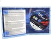 An open game case showing the disc and instruction manual. Produktbild-Vorschau