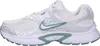 Baskets Nike V5RNR blanches Voir les images du produit 3