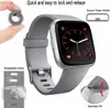 Strap-it Fitbit Versa / Versa 2 Armband Silikon (Grau) - Produktbild-Vorschau 3