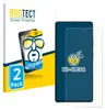 A product shot of a screen protector packaging and a phone with a screen protector applied. Produktbild-Vorschau