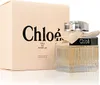A bottle of Chloé Eau de Parfum and its packaging are displayed on a white surface. Anteprima dell’immagine prodotto