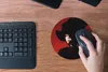 MuchoWow® Mauspad Mousepad Rot - Frau - Schwarz - Porträt Produktbild-Vorschau 4