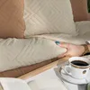 AVILA Dekorative Tagesdecke - beige, geometrisches Muster - Produktbild-Vorschau 3