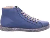 A side view of a blue high-top sneaker with gray laces and a textured gray sole, isolated on a white background. Anteprima dell’immagine prodotto
