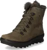 A single green boot with fur trim and laces, isolated on a white background. Produktbild-Vorschau