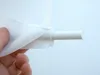 A hand is holding a white fabric with a white rod inserted into a hemmed channel. Produktbild-Vorschau