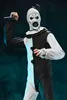 NECA TERRIFIER - ART THE CLOWN 18 cm ULTIMATE ACTION FIGURE Voir les images du produit 10