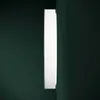 A white product shown from the side against a dark green wall. Anteprima dell’immagine prodotto