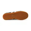 The sole of a black and white Gola sneaker is shown against a white background. Produktbild-Vorschau