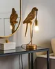 BELIANI Stolní lampa zlatá polyresin zvířecí motiv tvar Náhled obrázku produktu 2