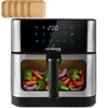 An air fryer with vegetables inside, next to paper liners. Voir les images du produit