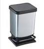 A silver and black pedal trash can is shown against a white background. Produktbild-Vorschau