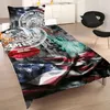 A bedding set with a USA-themed design is displayed on a bed in a bedroom. Produktbild-Vorschau