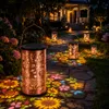 Lanterne solaire décorative pour jardin – SOLABLOOM Voir les images du produit 5