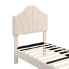 A close-up view of the headboard and frame of a bed. Podgląd zdjęcia produktu