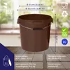 A brown bucket with dimensions and certifications displayed. Voir les images du produit