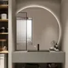 FENOMÉ Mila Specchio da bagno semicircolare - Illuminazione Anteprima dell’immagine prodotto 1
