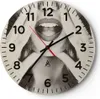 Wanduhr - Rund - Glasuhr - Frau Mund Geheimnis - 40x40cm - Produktbild-Vorschau 1