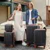 FCH - Set de 4 valises à coque rigide avec poignée Voir les images du produit 9