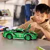 LEGO Technic La Voiture Porsche 911 GT3 R REXY AO Racing - Voir les images du produit 15